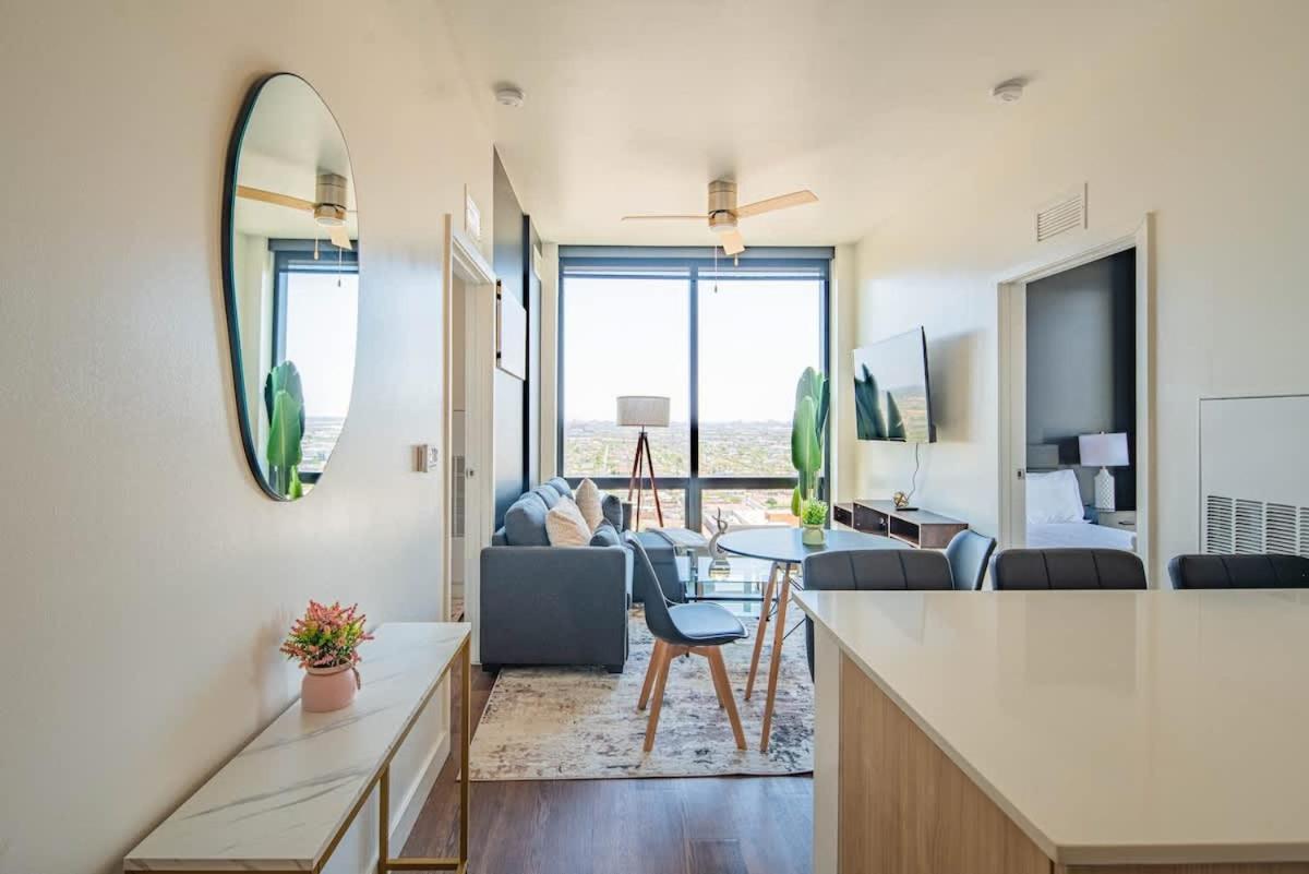 Detailed 2Bd, Highrise Dt, Pool, Gym, Parking, Sleeps 8 Daire Phoenix Dış mekan fotoğraf
