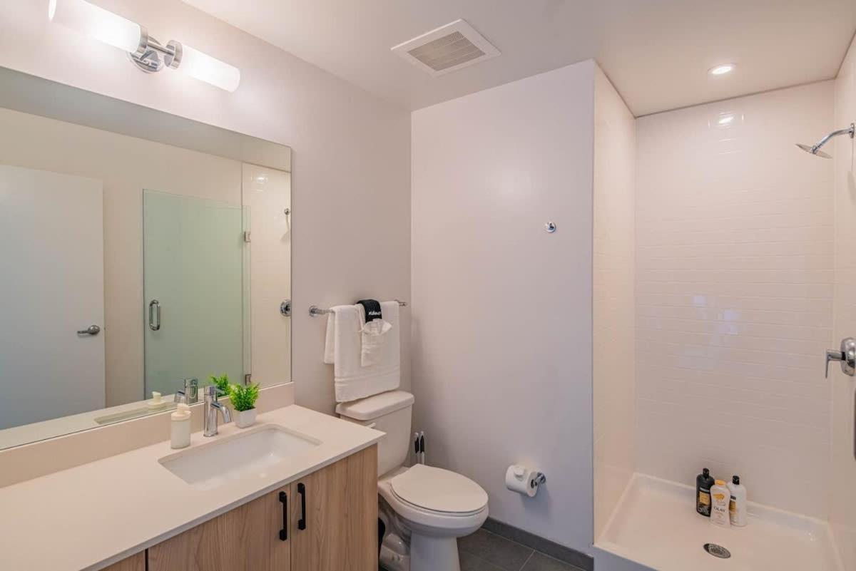 Detailed 2Bd, Highrise Dt, Pool, Gym, Parking, Sleeps 8 Daire Phoenix Dış mekan fotoğraf