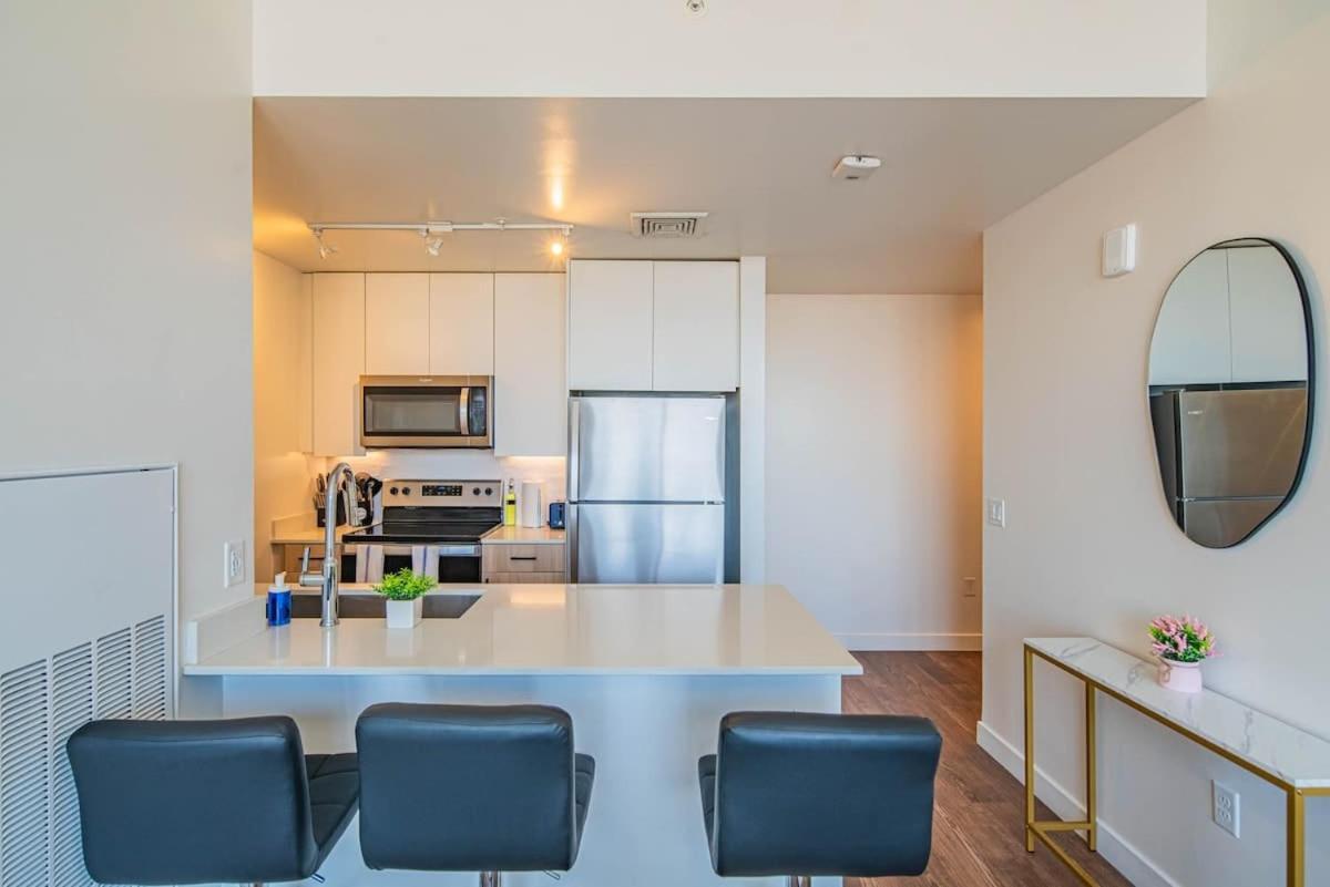 Detailed 2Bd, Highrise Dt, Pool, Gym, Parking, Sleeps 8 Daire Phoenix Dış mekan fotoğraf